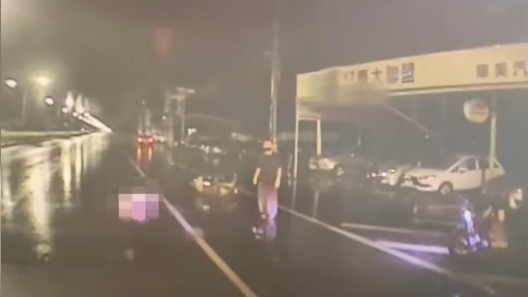 嘉義外送員颱風夜遭酒駕男追撞慘死。（圖／翻攝自記者爆料網）