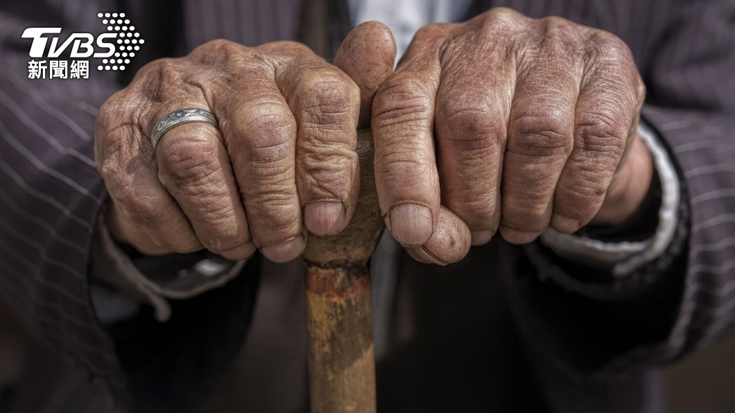 雙腳受重傷的阿嬤最終只能截肢。（示意圖／shutterstock 達志影像）