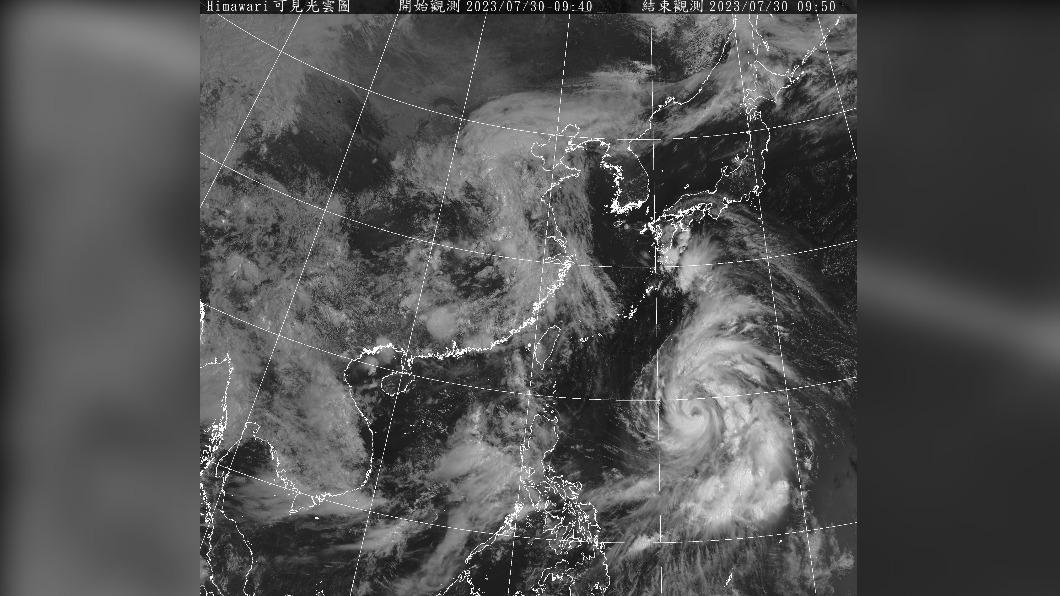 今年第六號颱風輕度颱風卡努今（30）日上午8時位於台灣東南東方約 1250公里。（圖／氣象局）