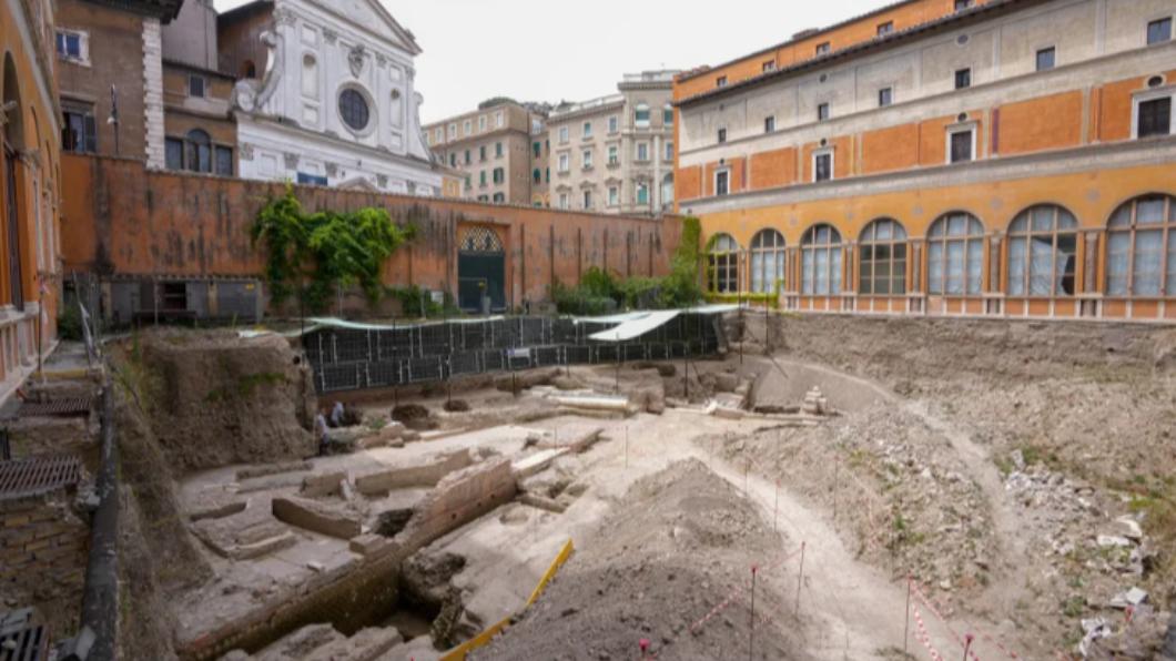 考古單位出土羅馬帝國皇帝尼祿（Nero）的私人劇場。（圖／翻攝自《CNN》）