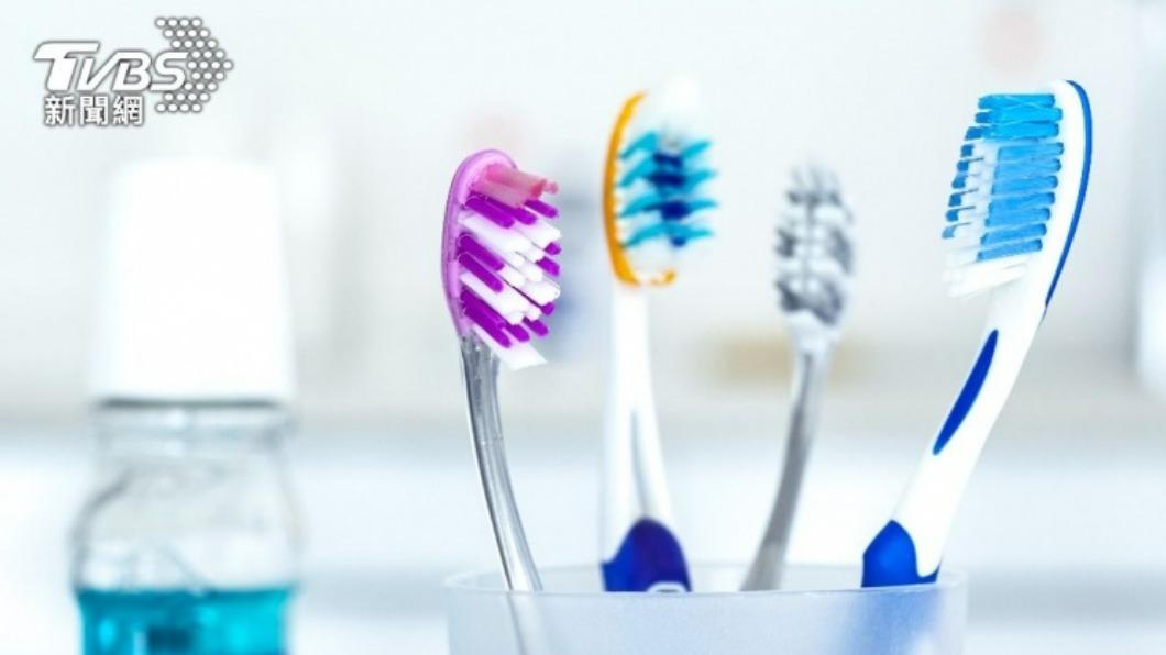 刷牙是每個人的日常，刷牙技巧及刷牙時間長短更是關鍵。（示意圖／shutterstock 達志影像）