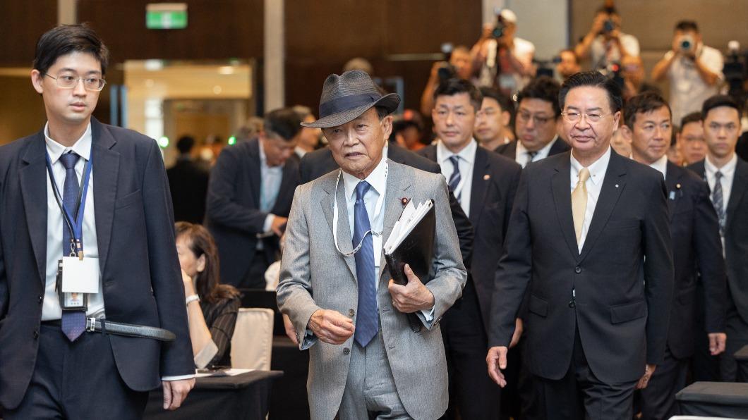 Ex-PM Aso urges peace in Asia-Pacific region  at forum (TVBS News) Ex-PM Aso urges peace in Asia-Pacific at security forum