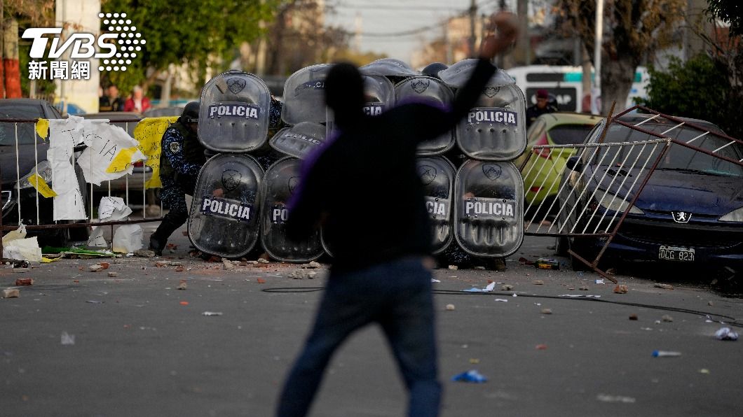 阿根廷民眾抗議治安問題。（圖／達志影像美聯社）