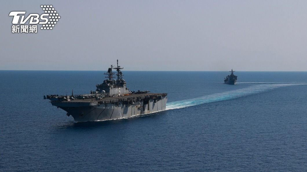 西方國家海軍部隊接連兩天提出警告，船隻航行時不要接近伊朗水域。（圖／達志影像美聯社）