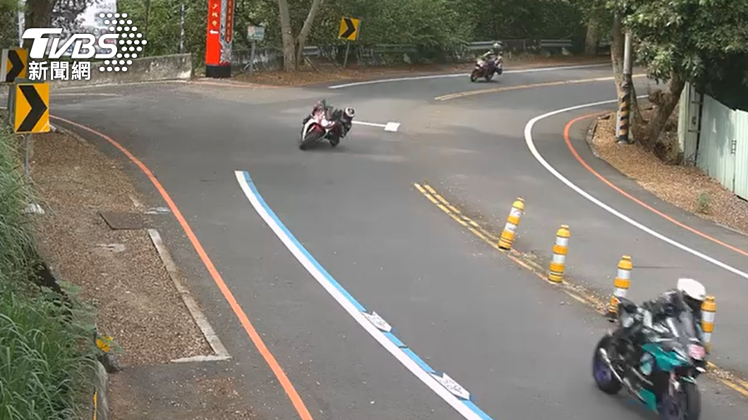 警方針對該路段進行大執法。（圖／TVBS）