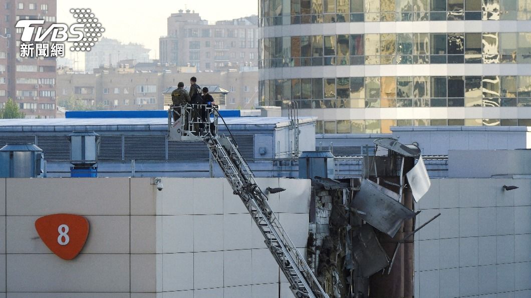 莫斯科市中心一棟建物遇襲。（圖／達志影像路透社）