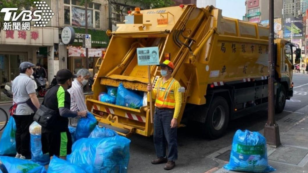 春節期間各縣市因應民眾打掃除各有不同清運方式。（示意圖／shutterstock達志影像）