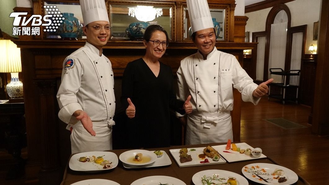 台灣主廚帶著台灣知名料理到雙橡園。（圖／中央社）