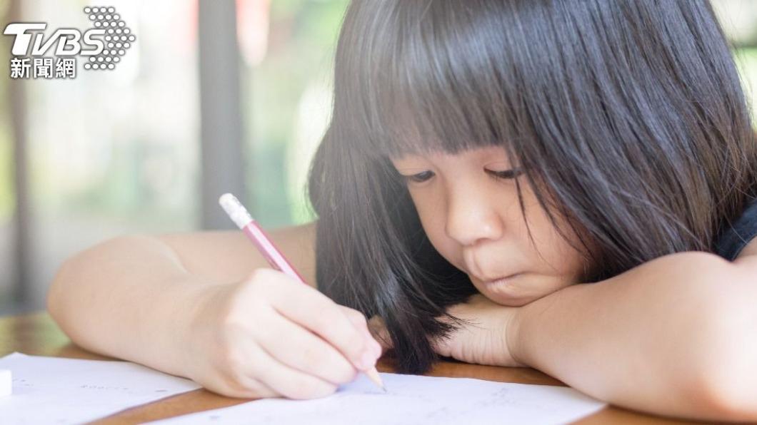 醫師透露ADHD可能妨礙孩子在學業上的進展。（示意圖，非當事人／shutterstock達志影像）