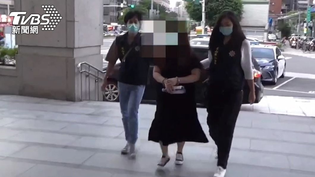 警方循線逮捕曹姓女子。（圖／TVBS）