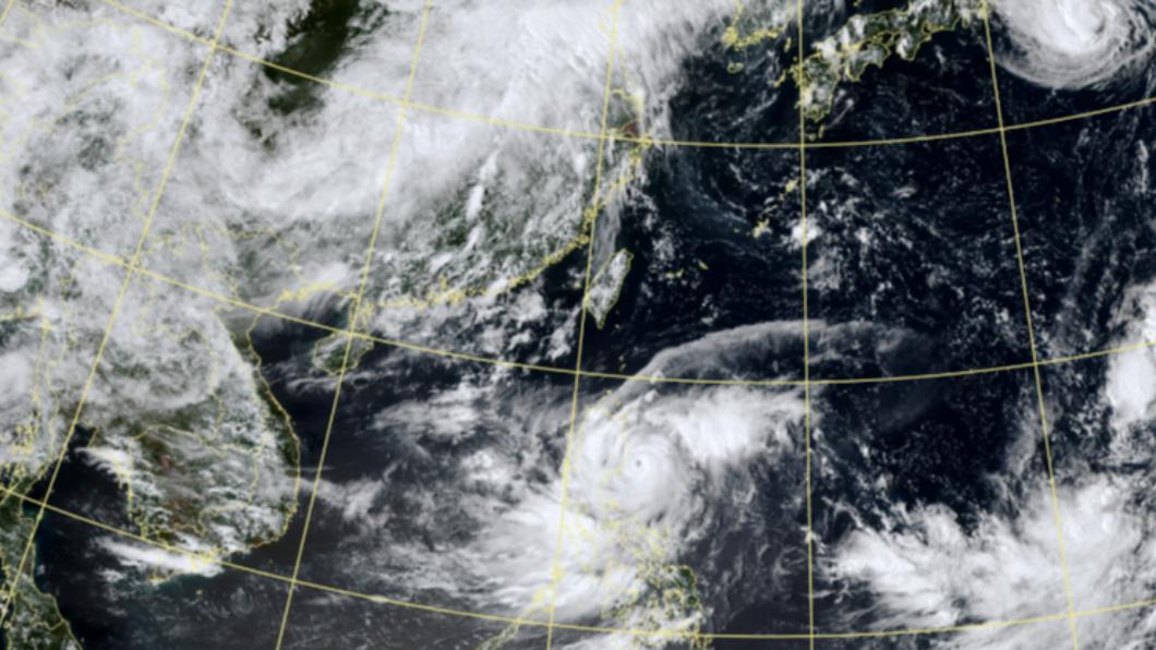 蘇拉颱風今（27）日凌晨2時增強為強烈颱風。（圖／翻攝自中央氣象局）
