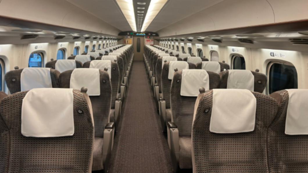 一名大學生分享搭乘新幹線商務艙的經歷。（圖／翻攝自推特@travel_ume）