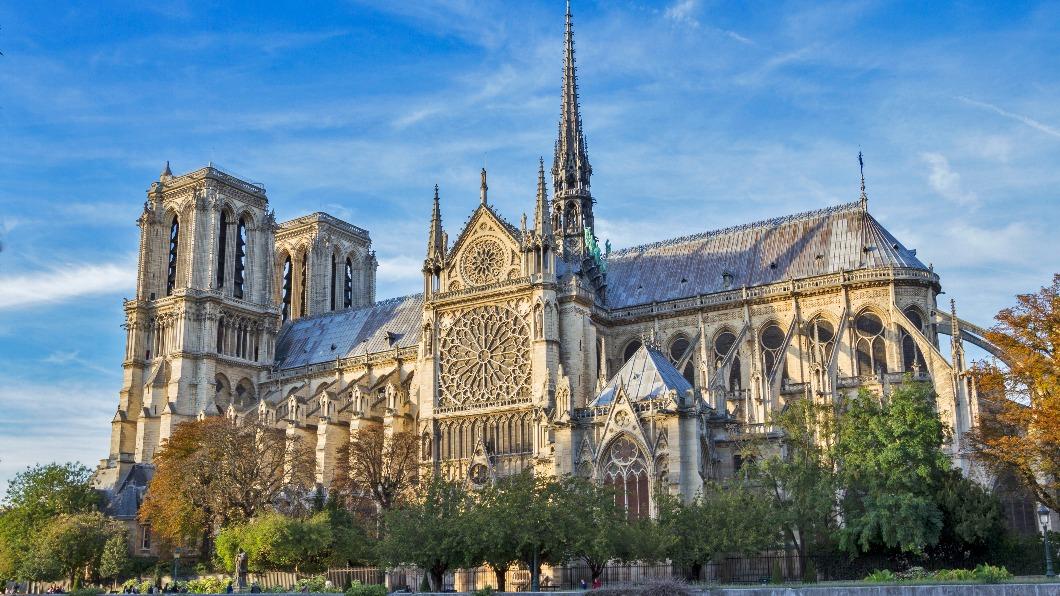 圖攝於2017年大火前，巴黎聖母院在我們心中最完美的樣子。（圖／翻攝自Wikipedia）
