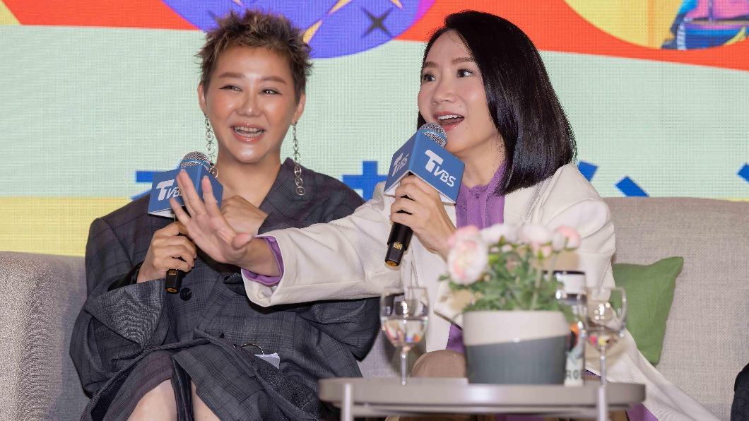藍心湄、陶晶瑩出席娛樂論壇活動。（圖／TVBS）