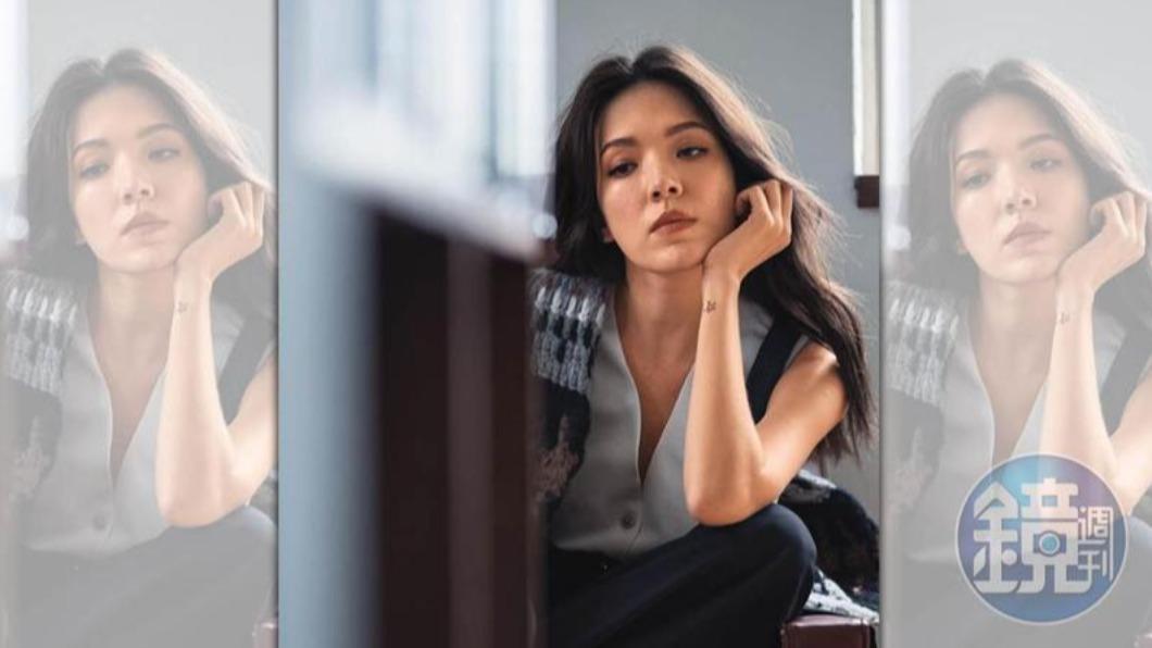 許瑋甯在Netflix懸疑劇《她和她的她》劇中，飾演個性高冷的職場女強人。（圖／鏡週刊）