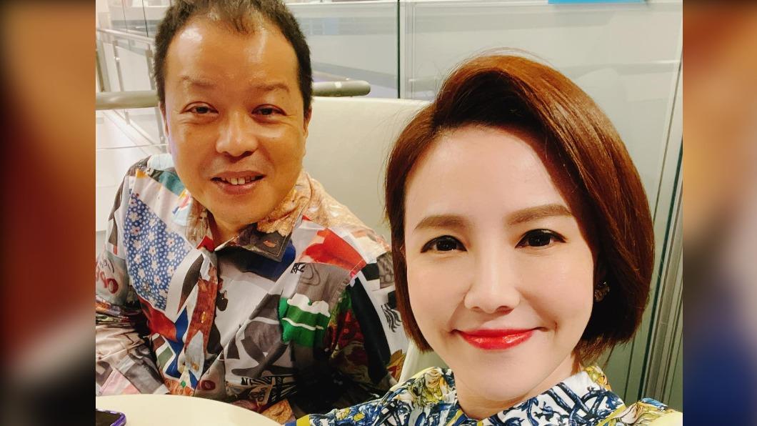 王偊菁和鐘年晃同框。(圖/翻攝自王偊菁 臉書)