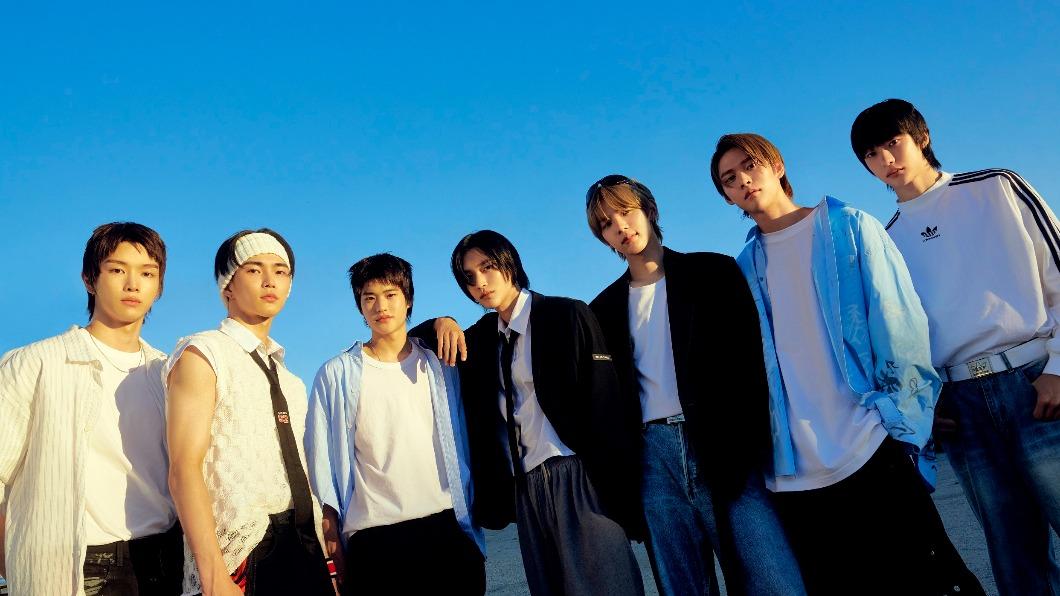 RIIZE團員左起為SUNGCHAN、SEUNGHAN、SOHEE、WONBIN、SHOTARO、EUNSEOK與ANTON。（圖／SM Entertainment提供）