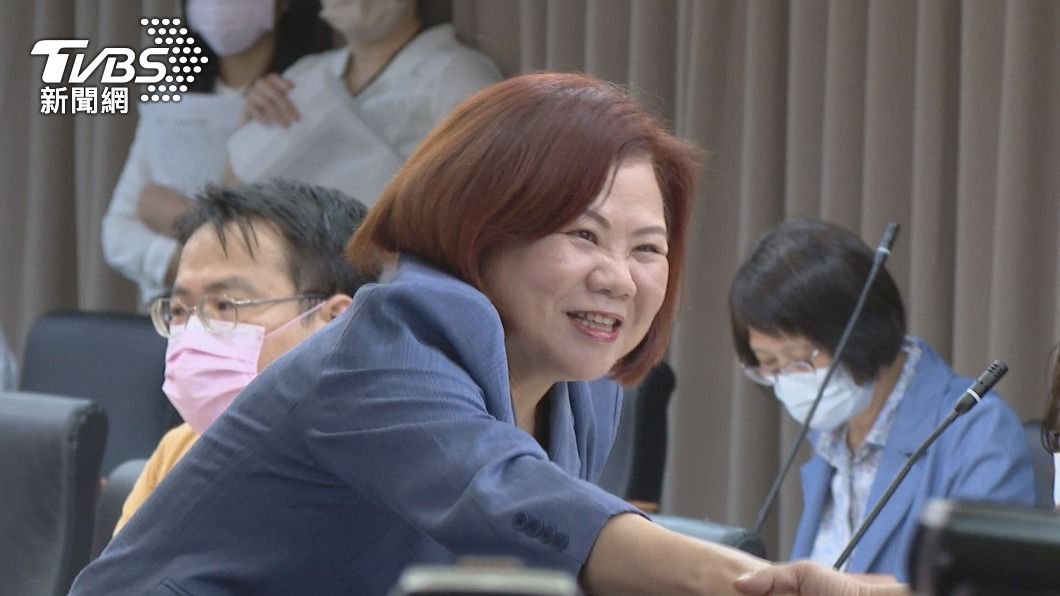 MOL agrees to raise minimum wage to NT＄27,470 in 2024. (TVBS News) Taiwan raises 2024 minimum wage to NT＄27,470