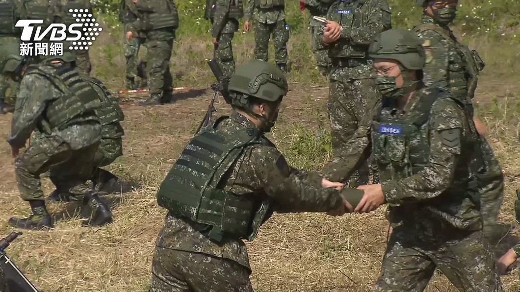 NGO comes under fire for suggesting segmented military training in Taiwan (TVBS News) NGO criticized for suggesting segmented military training