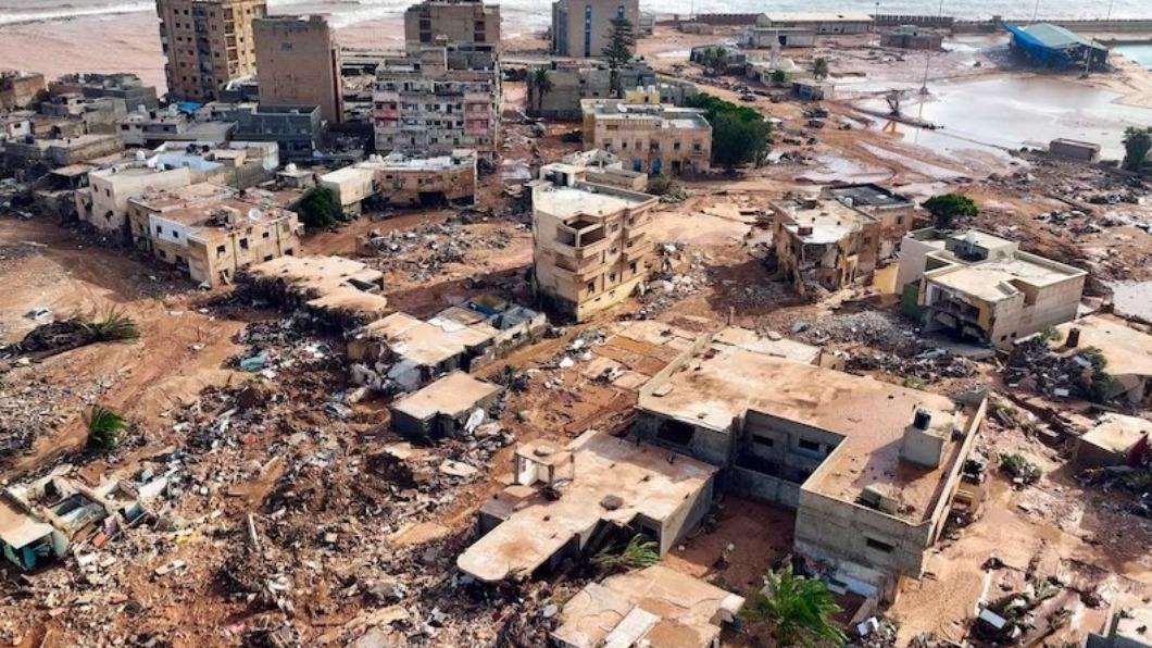 利比亞紅新月會今天否認利比亞上週的洪災造成1萬1300人死亡。(圖 /翻數自X@volcaholic1)