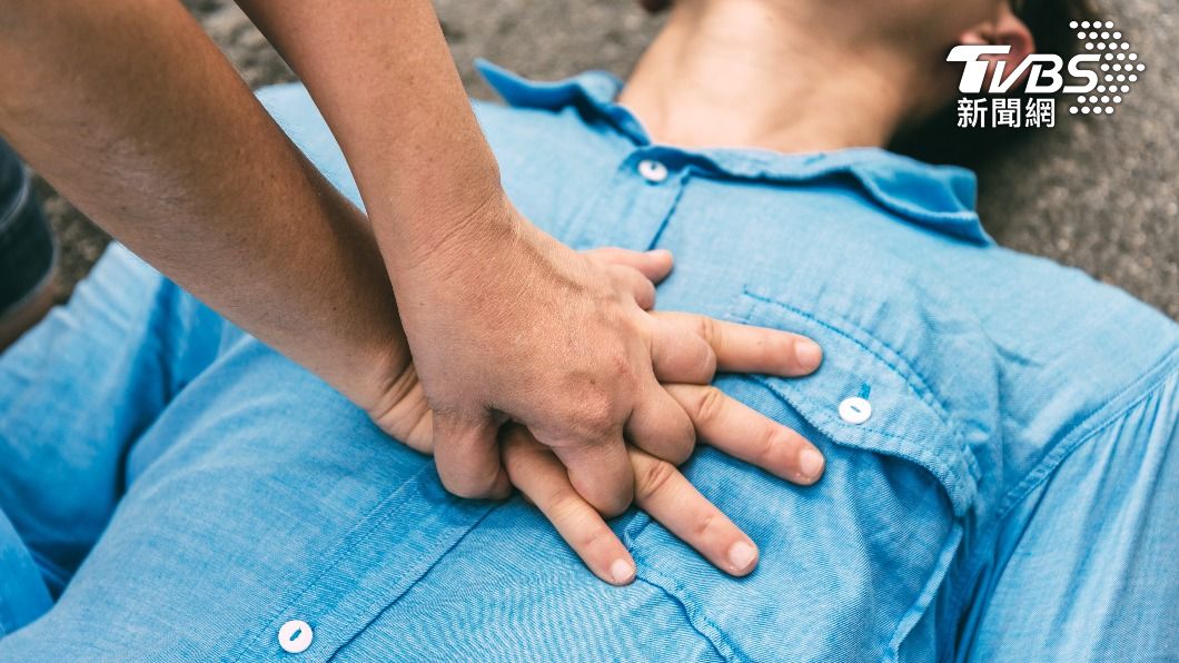 加拿大研究指出，路人替男性施以CPR可能性高於女性。（示意圖／shutterstock 達志影像）