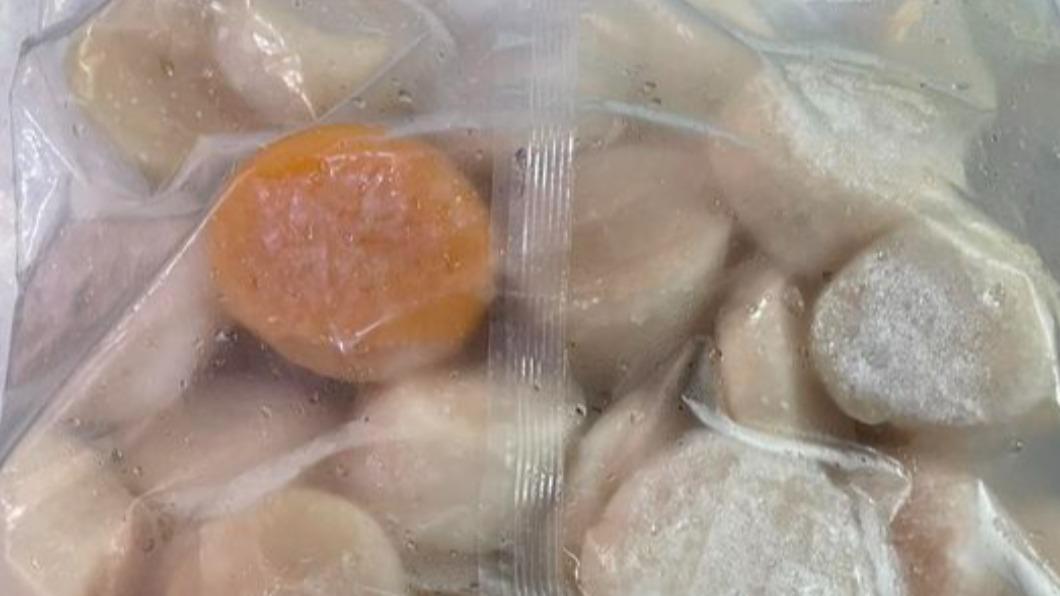 網友買到「橘色干貝」。（圖／翻攝自COSTCO好市多 商品消費心得分享區）網友買到「橘色干貝」。（圖／翻攝自COSTCO好市多 商品消費心得分享區）