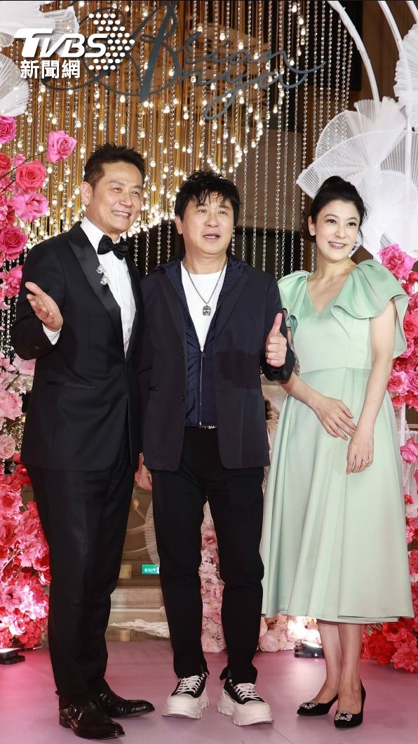 胡瓜(中)明顯瘦一大圈。(圖/黃城碩攝)