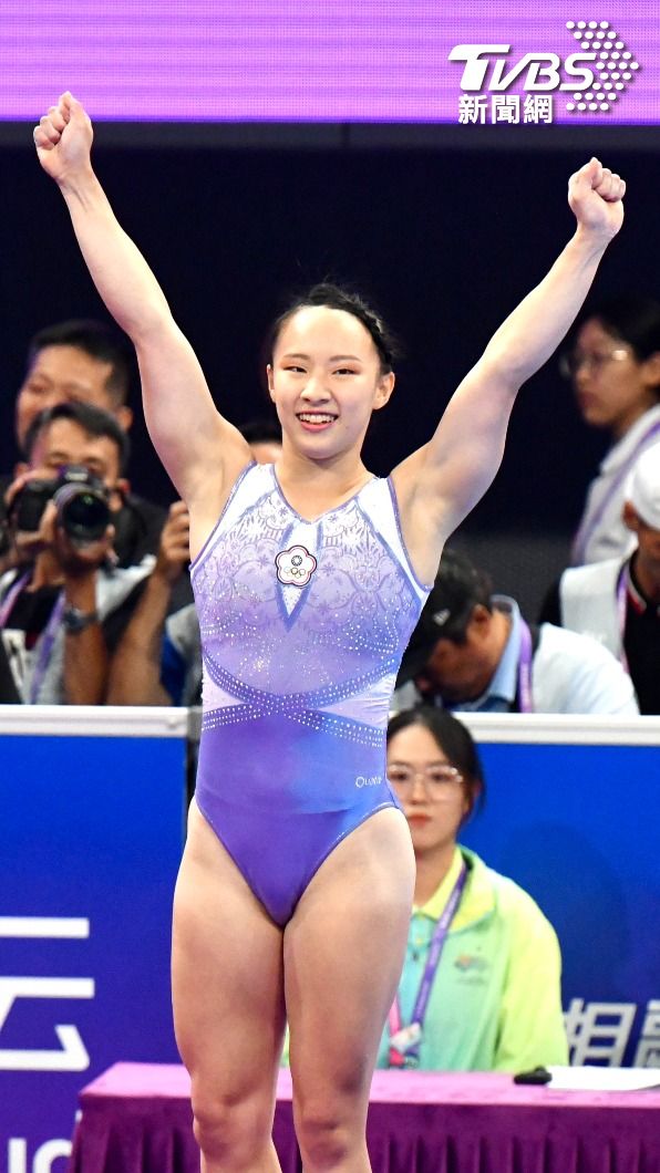 丁華恬完美落地，為中華隊再添一面銅牌。（圖／胡瑞麒攝）