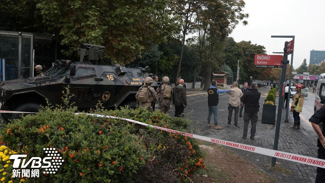 土耳其首都安卡拉國會附近1日發生自殺炸彈攻擊，（圖／達志影像路透社）