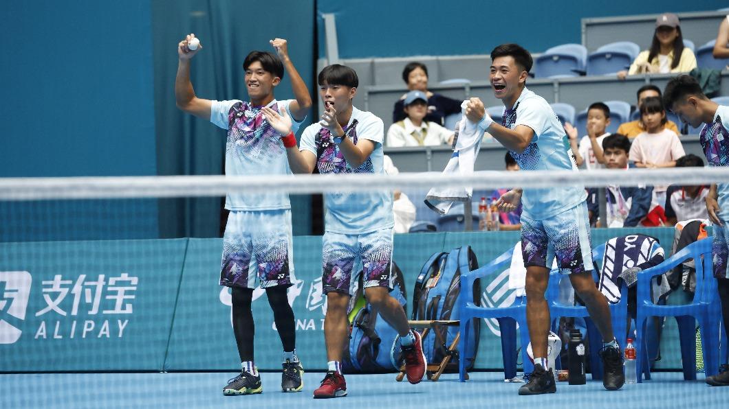 中華軟網男團4日打敗印尼，成功晉級金牌戰。（圖／中華奧會提供）