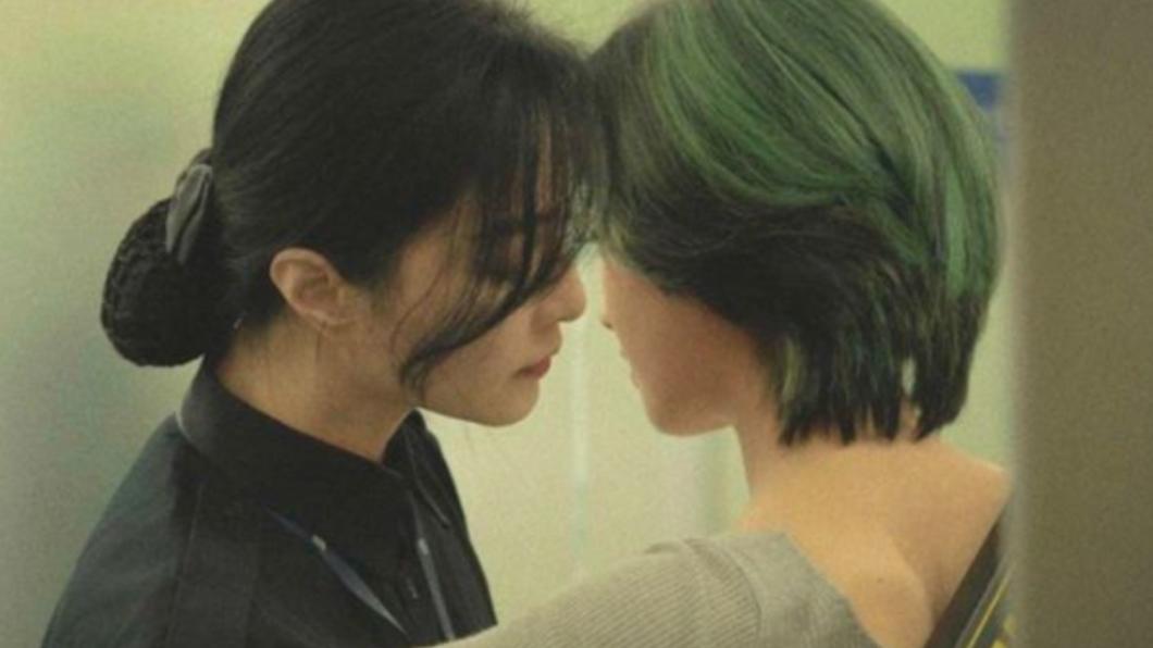 范冰冰與李周映合作女同志片《綠夜》。（圖／翻攝自NAVER）