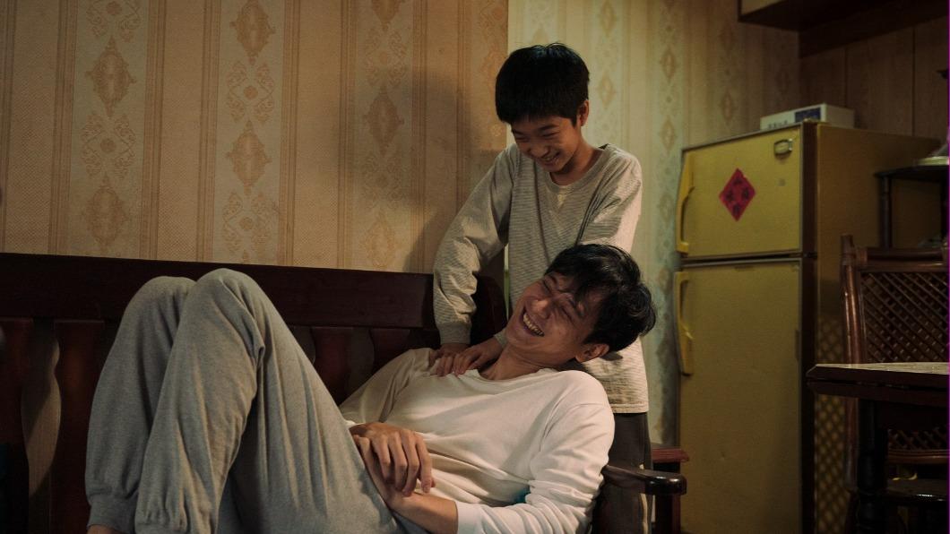 白潤音在《老狐狸》中飾演劉冠廷兒子，精湛演技被視為金馬60入圍遺珠。（圖／華映娛樂提供）