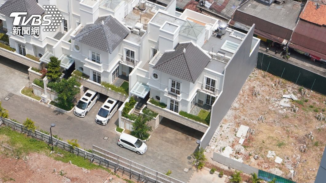印尼開發商在雅加達南區興建別墅。（圖／中央社）