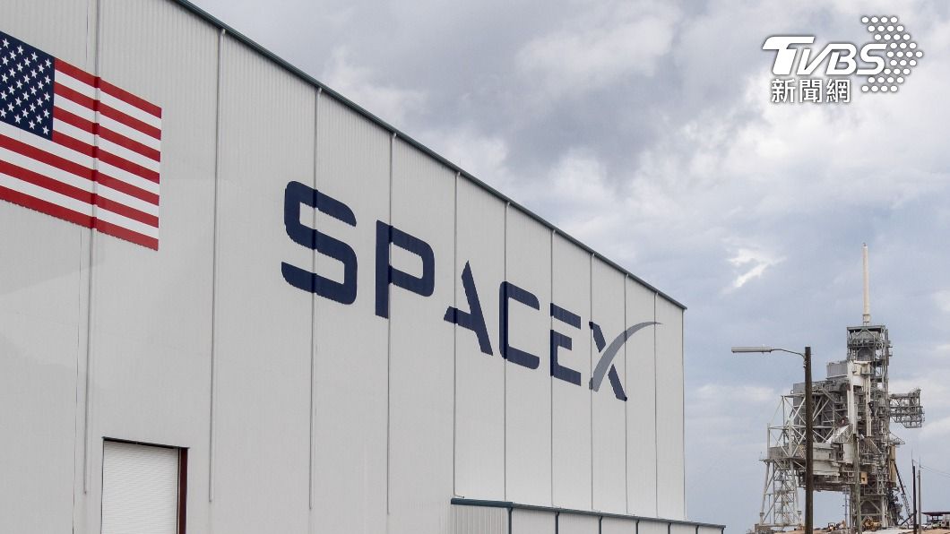 SpaceX曝為美情報單位打造間諜衛星。（示意圖／shutterstock達志影像）