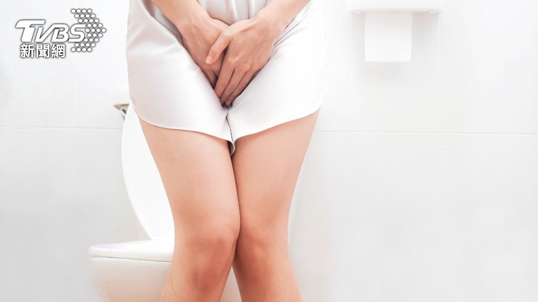 尿液呈乳白色恐是泌尿道感染。（示意圖／shutterstock達志影像）