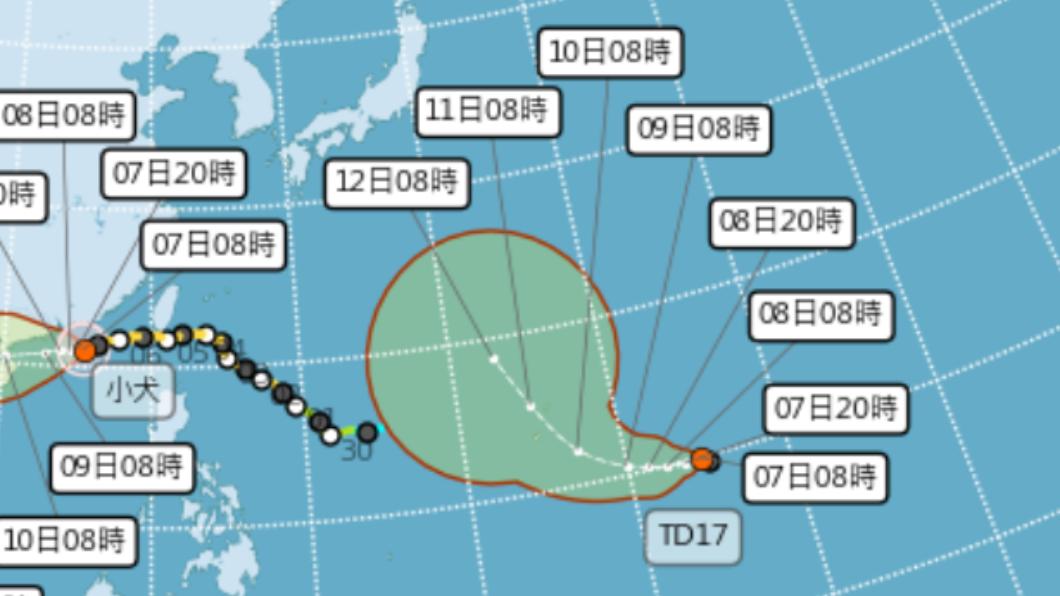 位於關島東南方海面的熱帶性低氣壓最快今天增強為今年第15號颱風布拉萬。（圖／翻攝自中央氣象署）