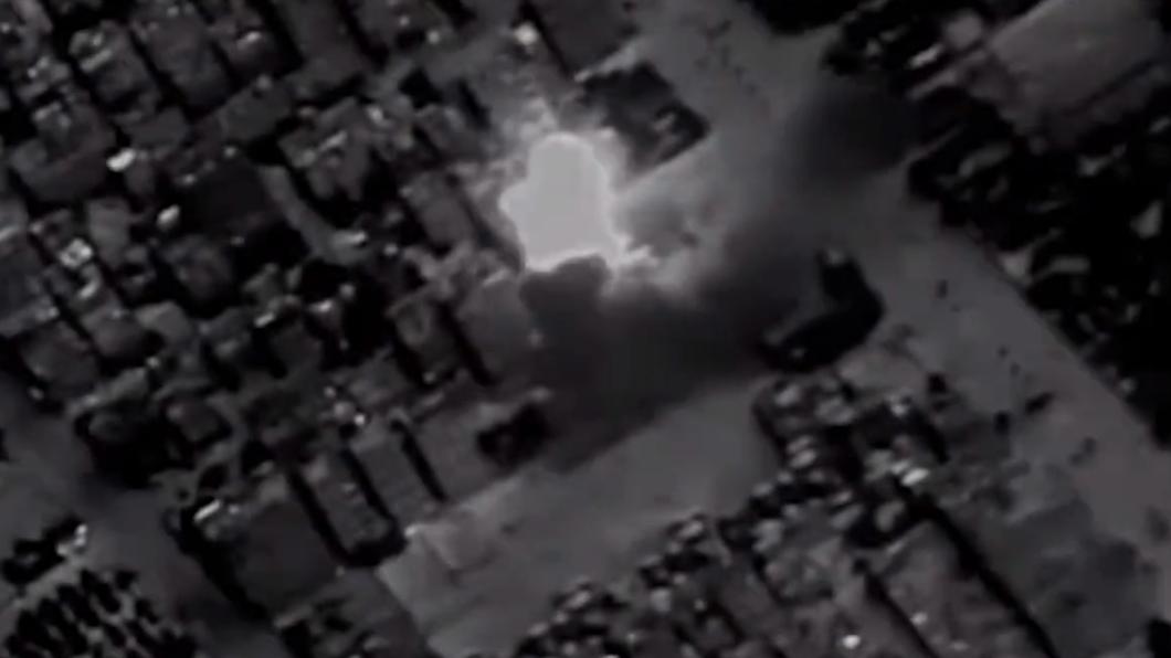 以色列空軍在推特發布影片，畫面顯示以國襲擊了加薩走廊的哈馬斯軍事設施。（圖／翻攝自以色列空軍推特）