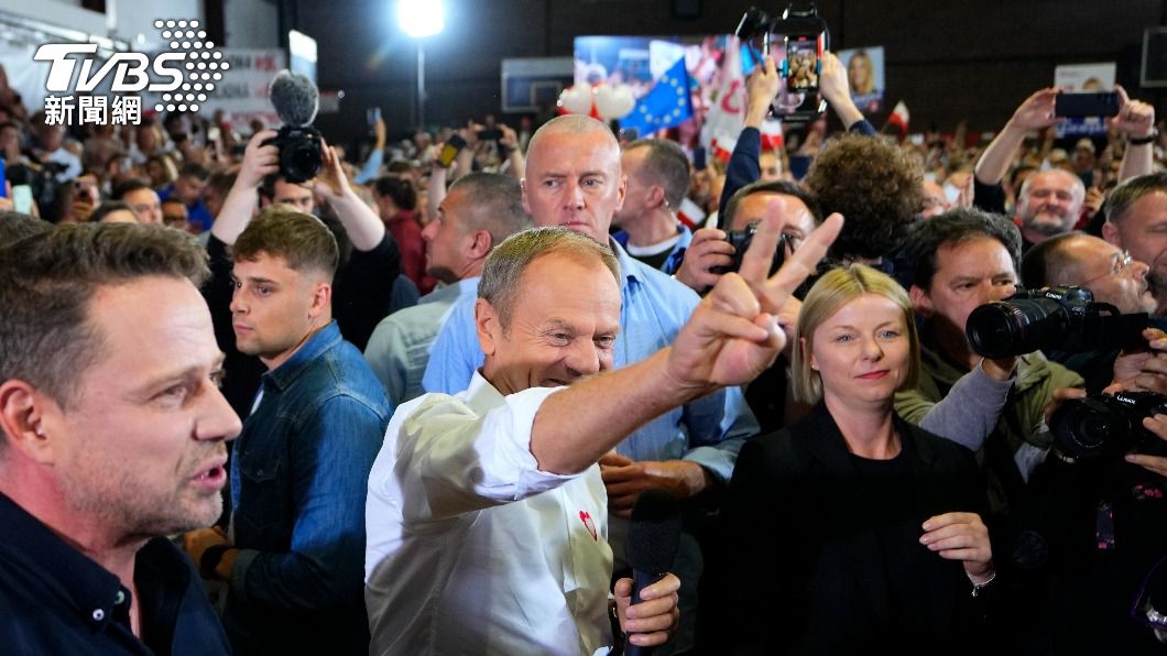 波蘭將舉行國會大選，民調顯示朝野陣營旗鼓相當。（圖／達志影像美聯社）