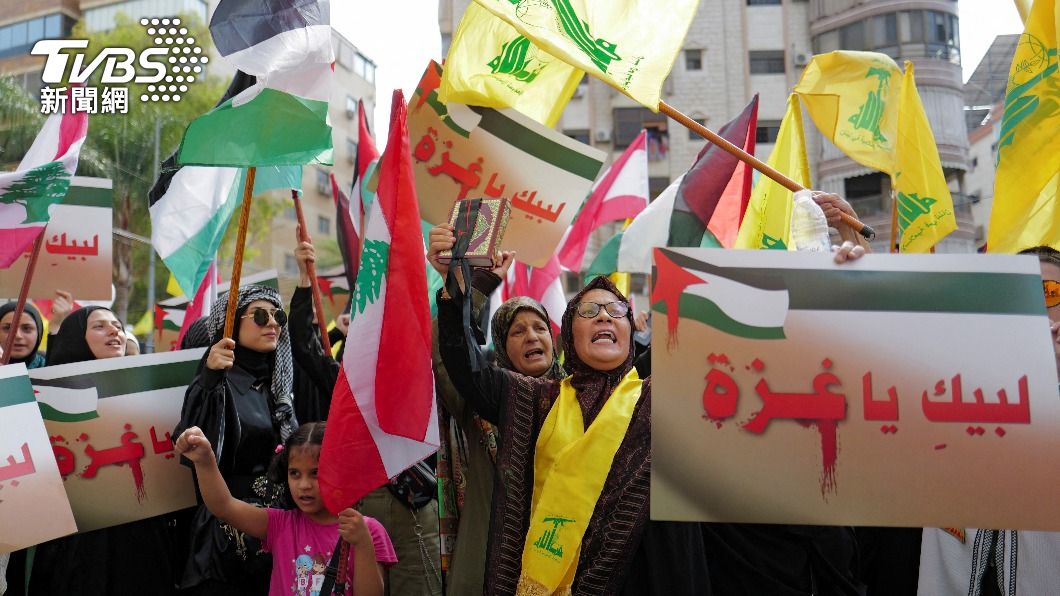 黎巴嫩真主黨支持者參加聲援加薩巴勒斯坦人的集會。（圖／達志影像路透社）