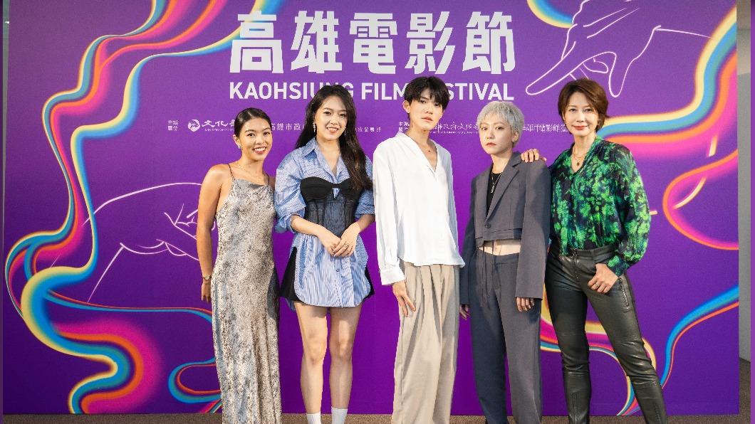 丁寧不後悔鏡頭前「全裸演出」 被讚身材超頂:那是重點嗎? - 鏡週刊 Mirror Media