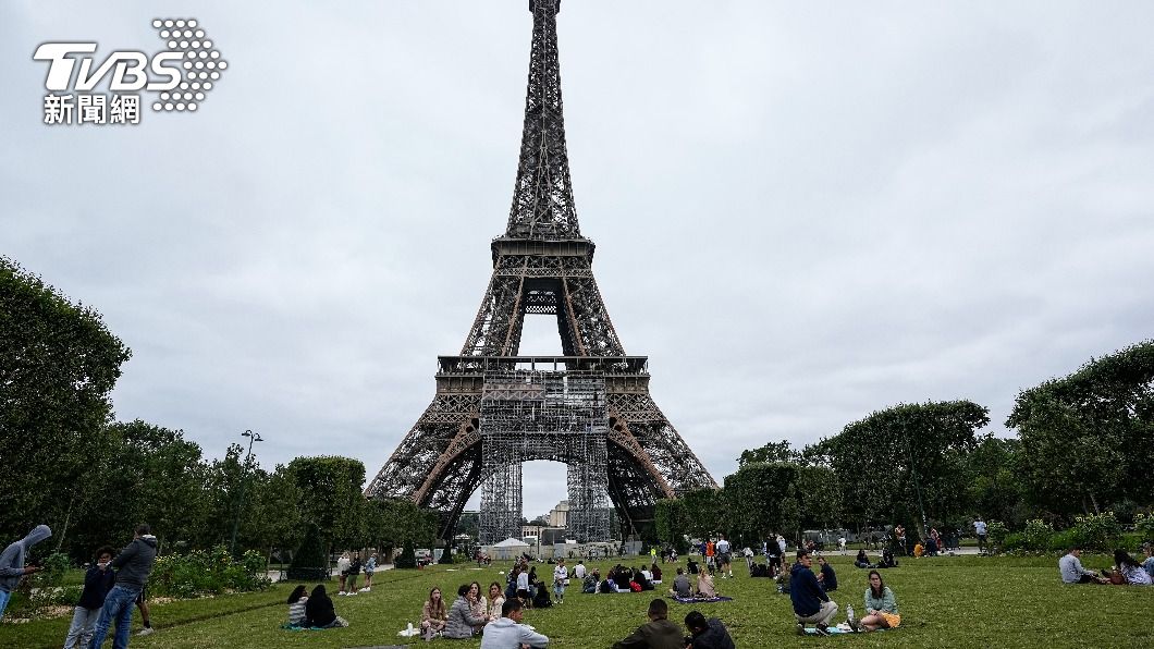 法國巴黎知名的戰神廣場，日前再次發生遊客被侵害攻擊事件。（圖／達志影像美聯社）
