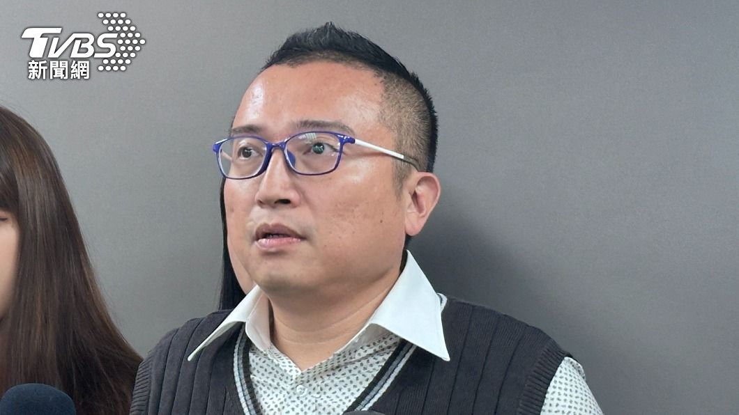 Ko Wen-je’s campaign director announces resignation from DPP (TVBS News) Ko Wen-je’s campaign director announces resignation from DPP