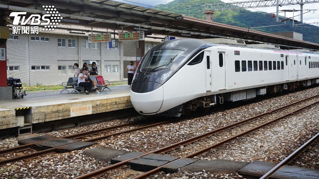 台鐵擬將EMU3000列車取代主跑東部的太魯閣號。（圖／中央社）