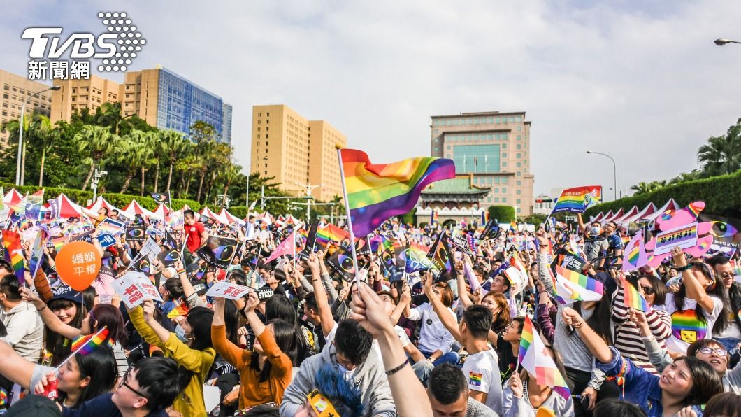 Tsai encourages unity and diversity ahead of Pride Parade (TVBS News) Tsai encourages unity and diversity ahead of Pride Parade