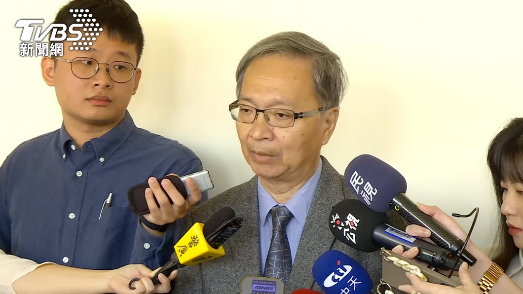 Taiwan health minister assures control over medical fees (TVBS News) Taiwan health minister assures control over medical fees