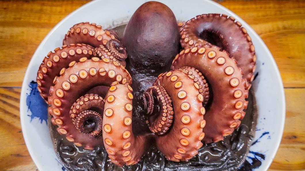 「拉麵公子」推出全新大章魚拉麵。（圖／翻攝自臉書「拉麵公子」）