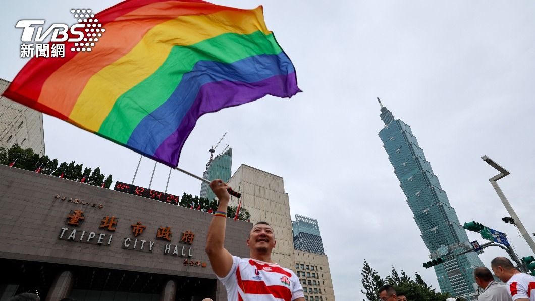 Taiwan Pride Parade estimates 153,000 attendees (TVBS News) Taiwan Pride Parade estimates 153,000 attendees