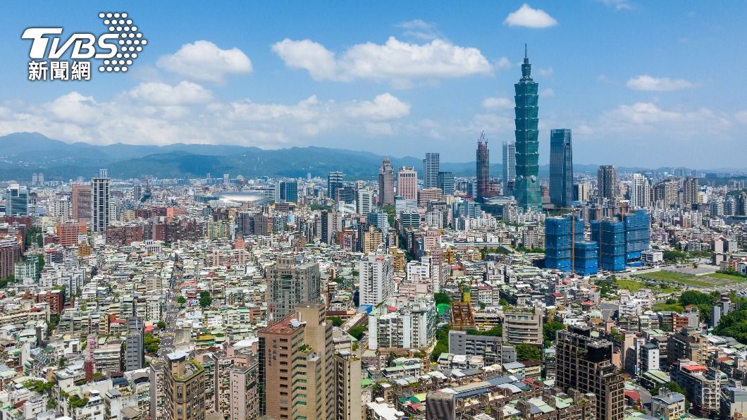 台灣生活便利，吸引了不少外國人來台定居。（示意圖／shutterstock達志影像）