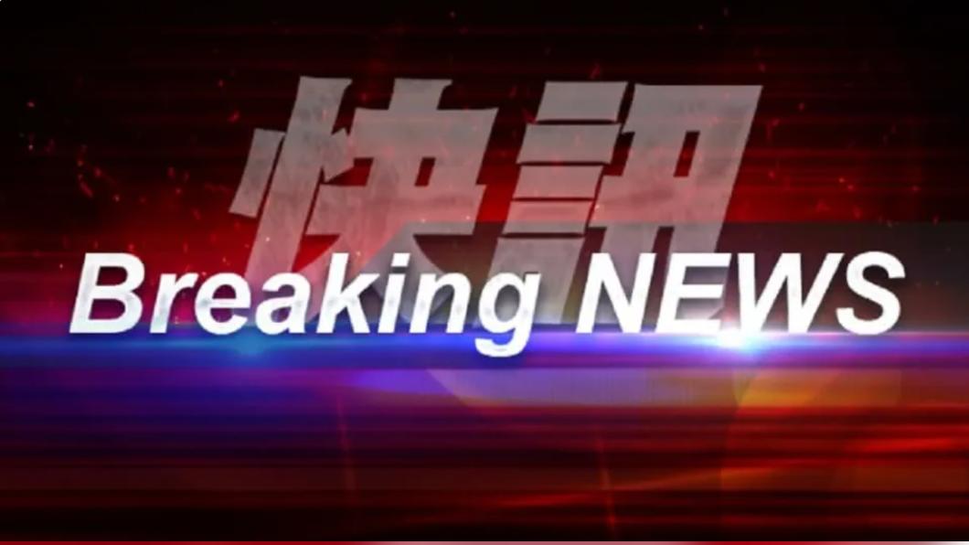 國道3號蘭潭隧道發生5車追撞事故。（圖／TVBS）
