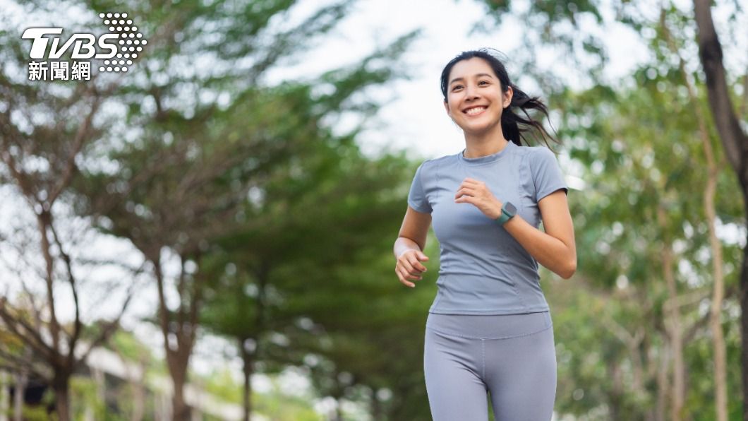 近年來興起高效果低強度的超慢跑運動。（示意圖／shutterstock達志影像）